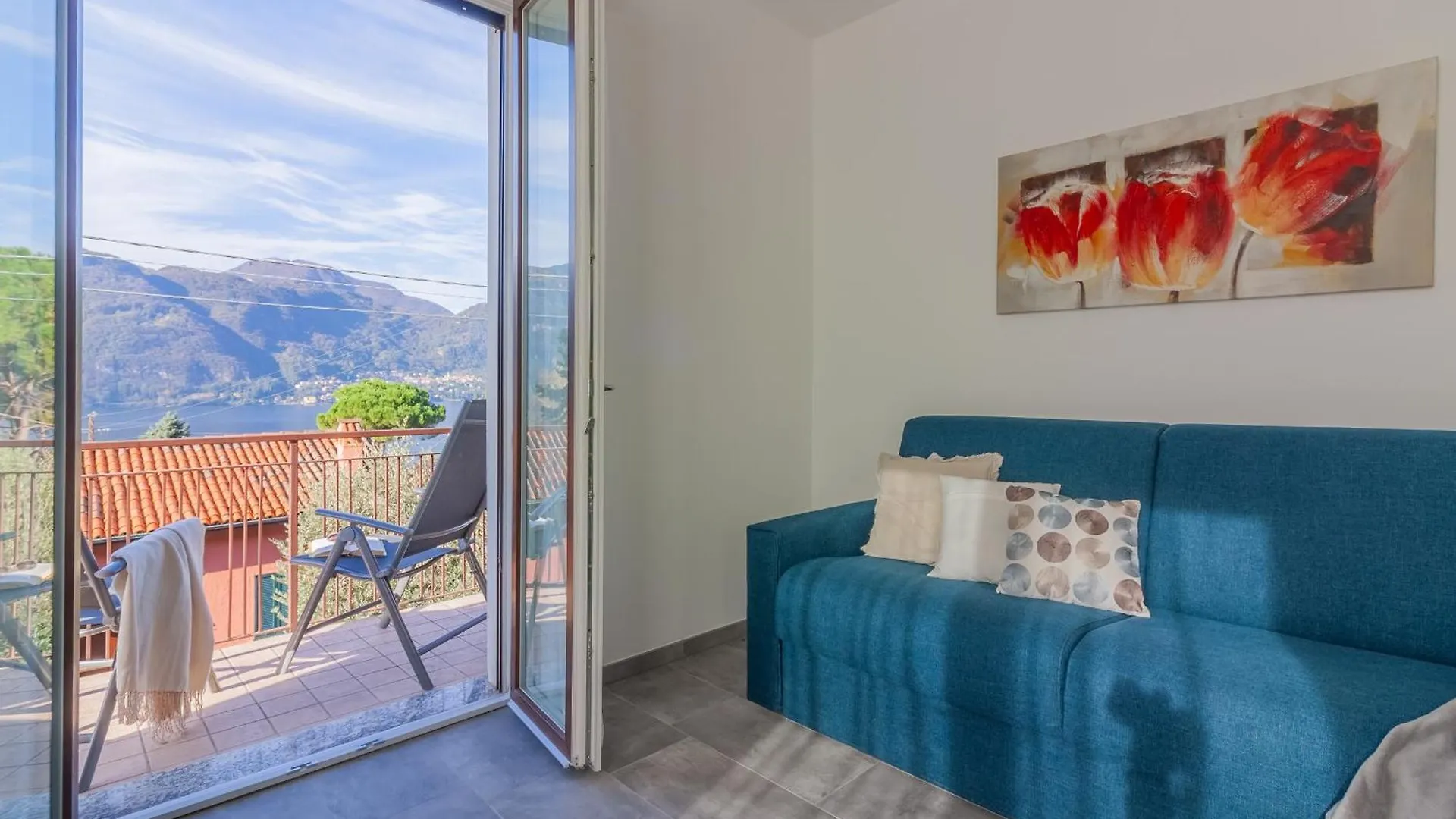Sweet Caroline Apartment Lierna 0*,  Italy